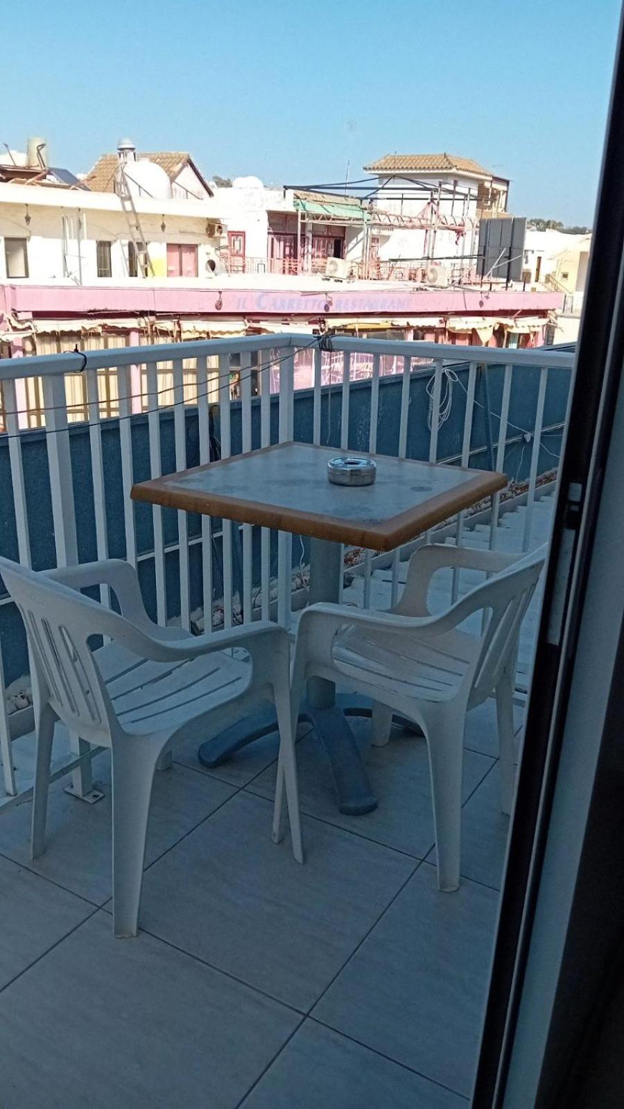 Napa Charles Apts Айя-Напа Экстерьер фото